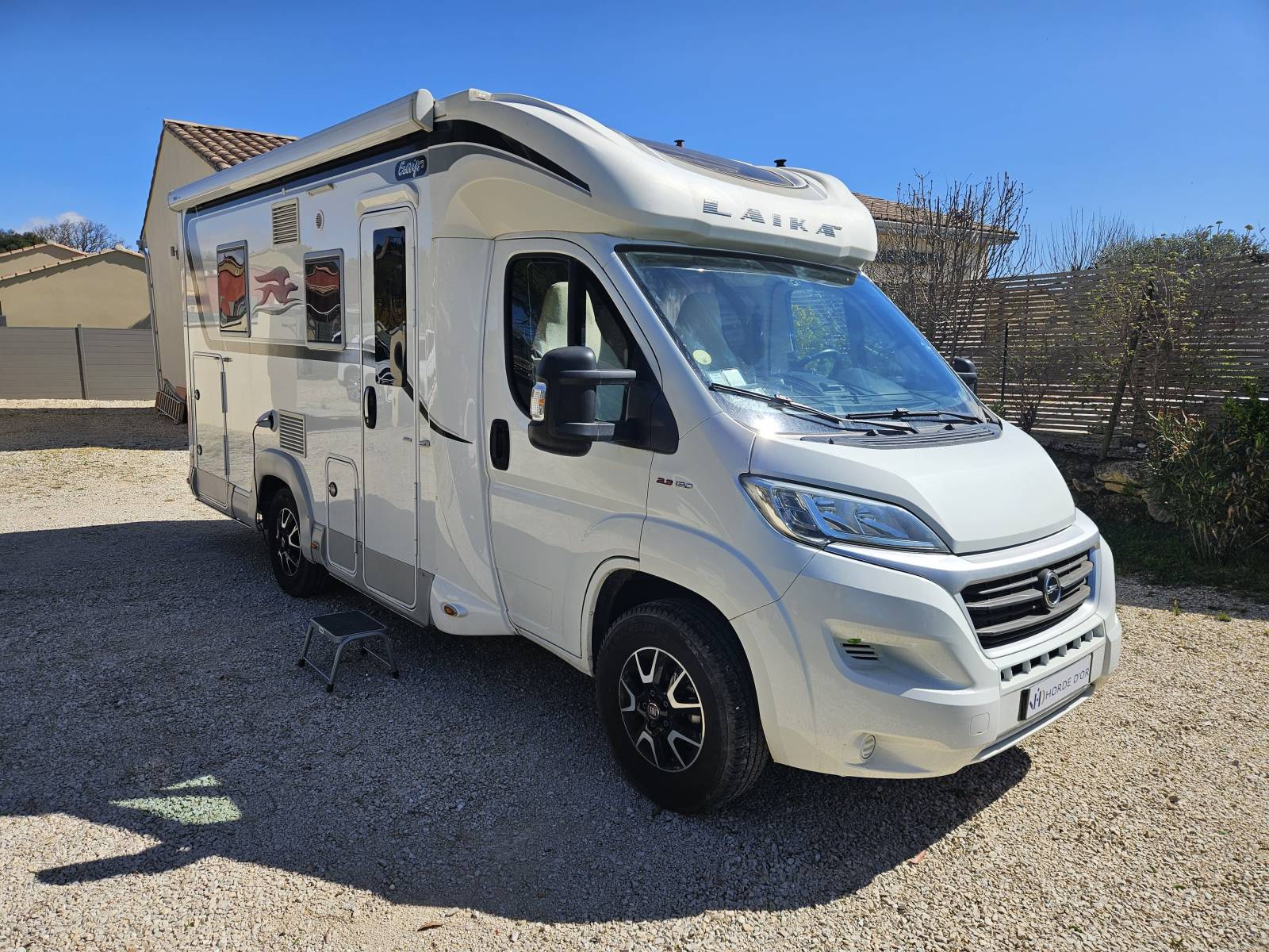 Magnifique PROFILE LAÏKA ECOVIP 112 de 2019 avec 16604 Km sur un châssis FIAT DUCATO en 2.2L 130Ch visible sur APT dans le Vaucluse (84)